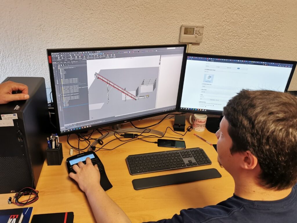 engineering strojrem